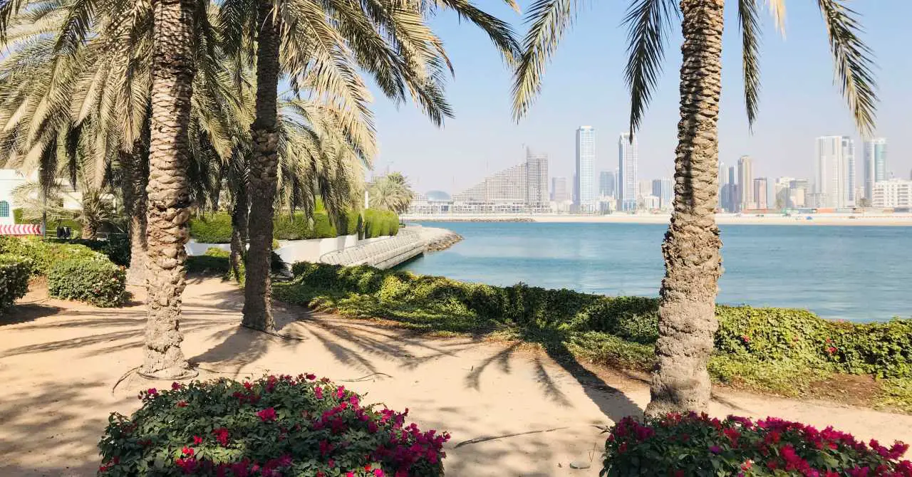 Relax at Jumeirah Beach Park