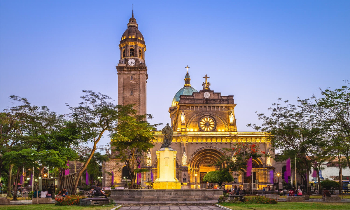 Visit Intramuros